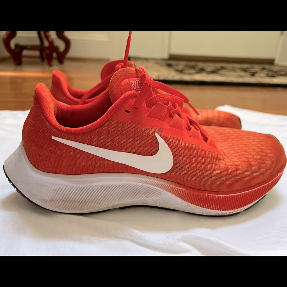 Nike Pegasus 37 size 8 women’s - Picture 1 of 4